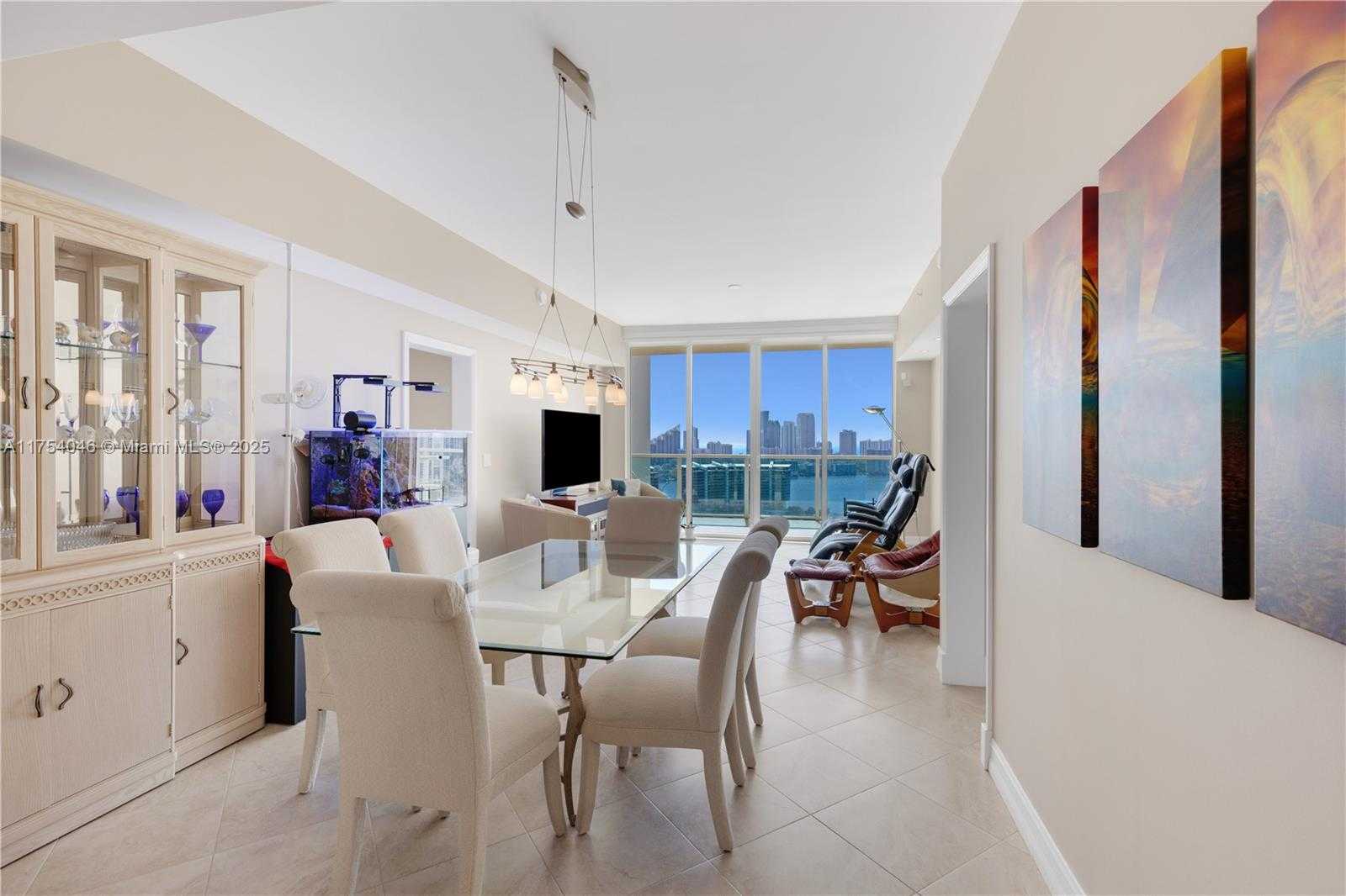 Small Image of 3330 NORTH EAST 190TH ST #2915, Aventura Number 4