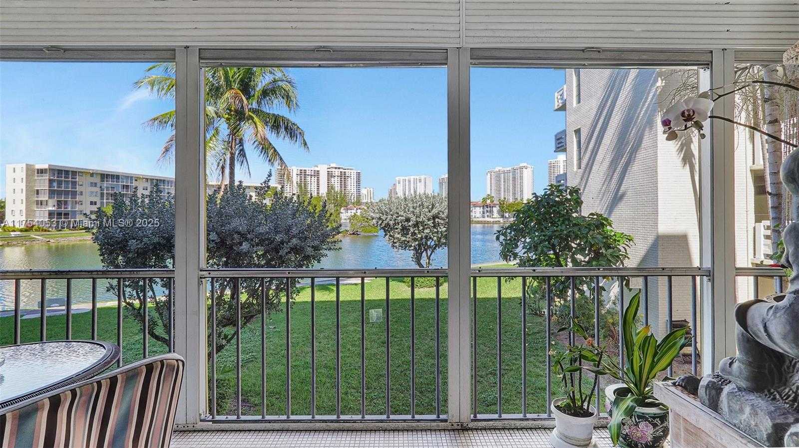Small Image of 3030 MARCOS DR #T205, Aventura Number 2