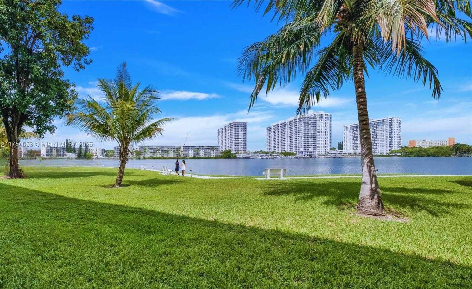 Small Image of 3030 MARCOS DR #T205, Aventura Number 31
