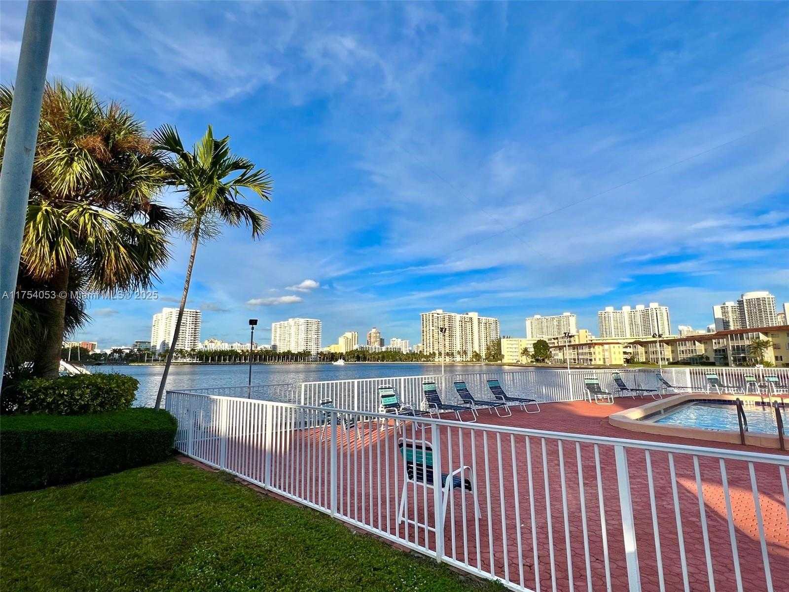 Small Image of 3030 MARCOS DR #T205, Aventura Number 46