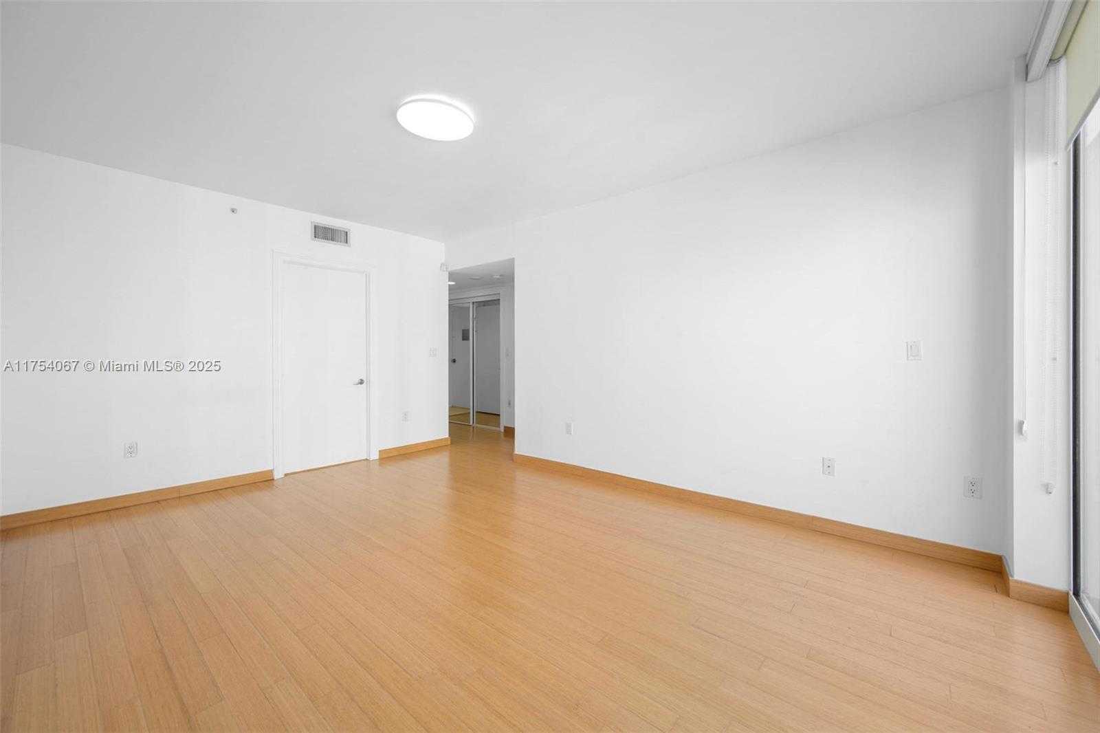 Small Image of 20201 EAST COUNTRY CLUB DR #1502, Aventura Number 23