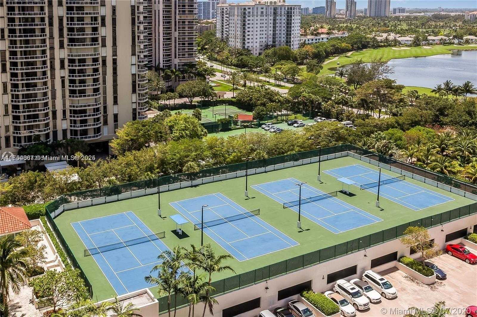 Small Image of 20201 EAST COUNTRY CLUB DR #1502, Aventura Number 38