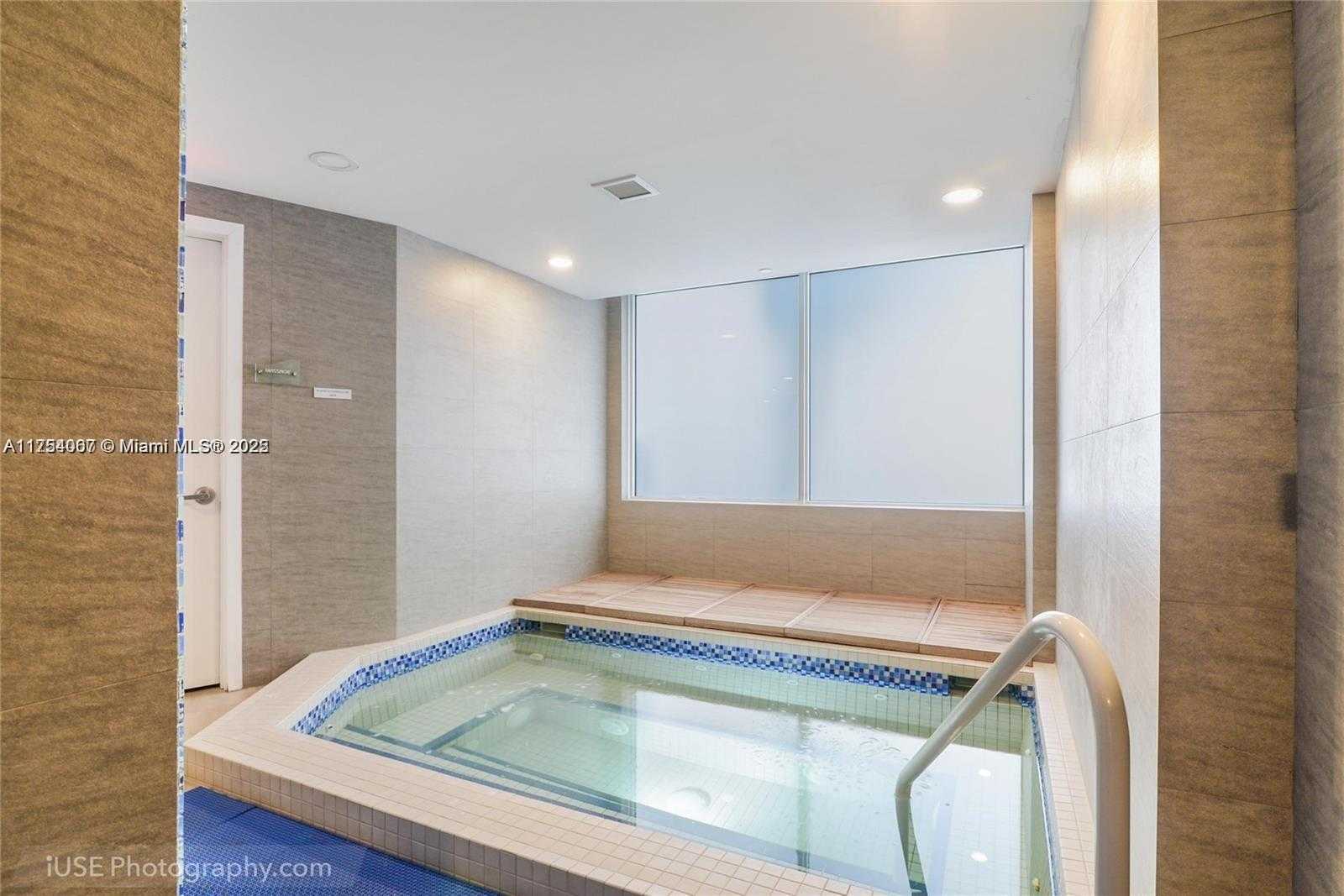Small Image of 20201 EAST COUNTRY CLUB DR #1502, Aventura Number 42