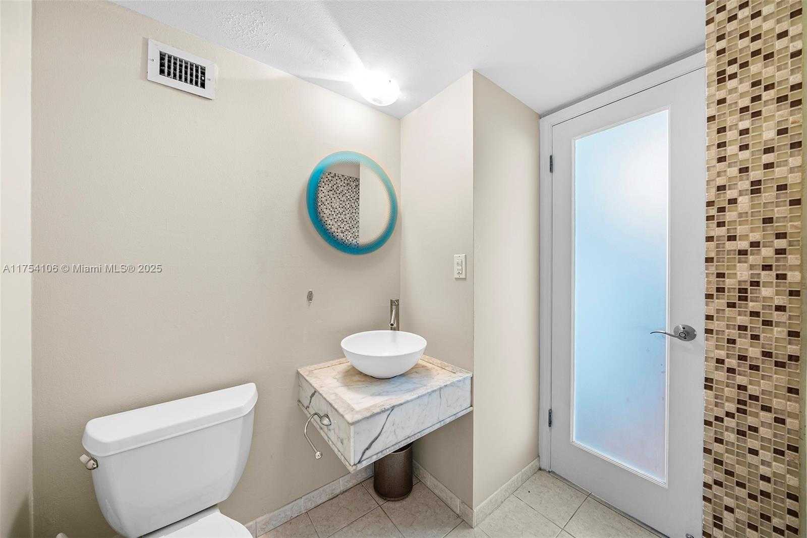 Small Image of 5 ISLAND AVE #15G, Miami Beach Number 15