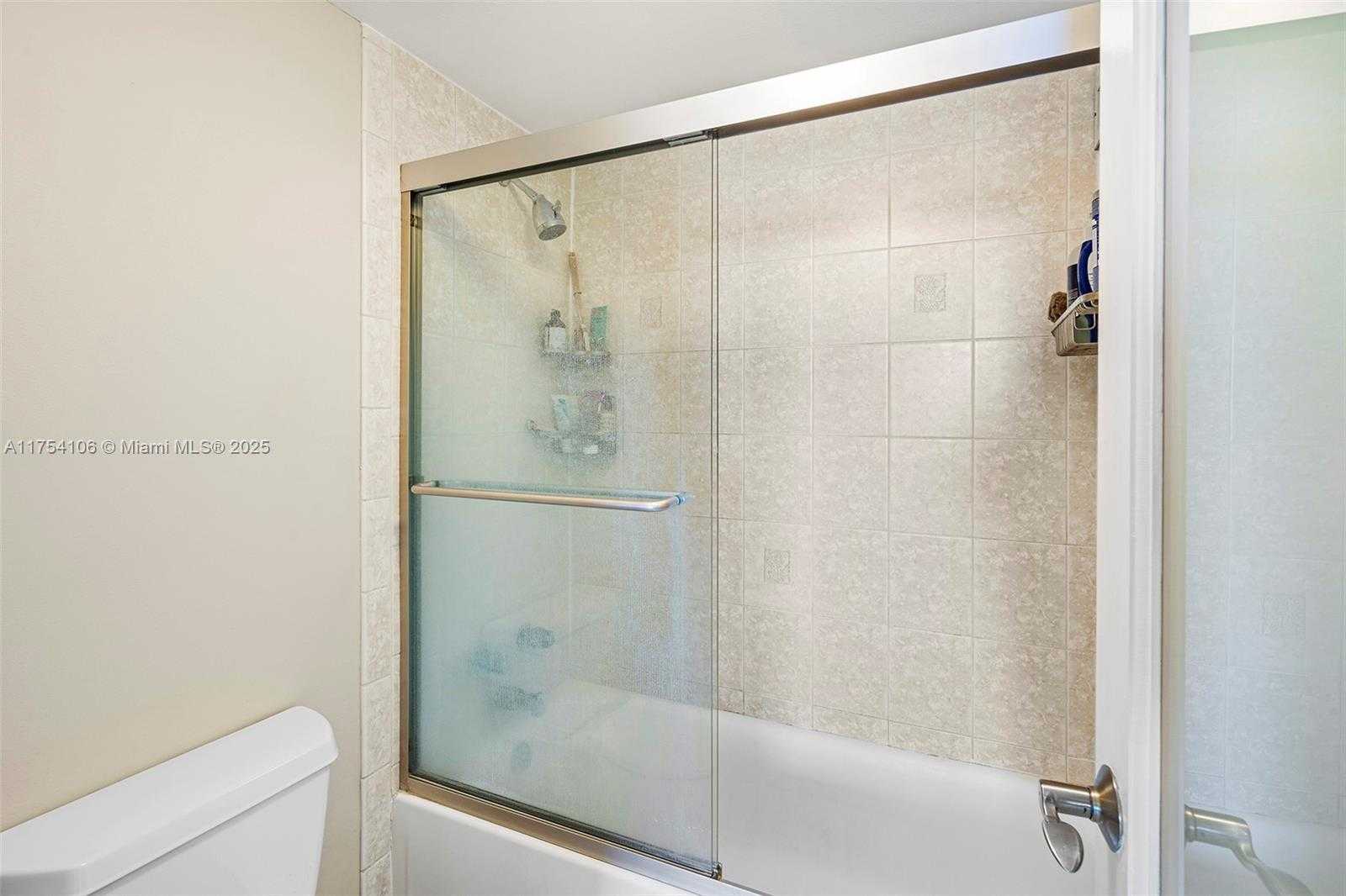 Small Image of 5 ISLAND AVE #15G, Miami Beach Number 16