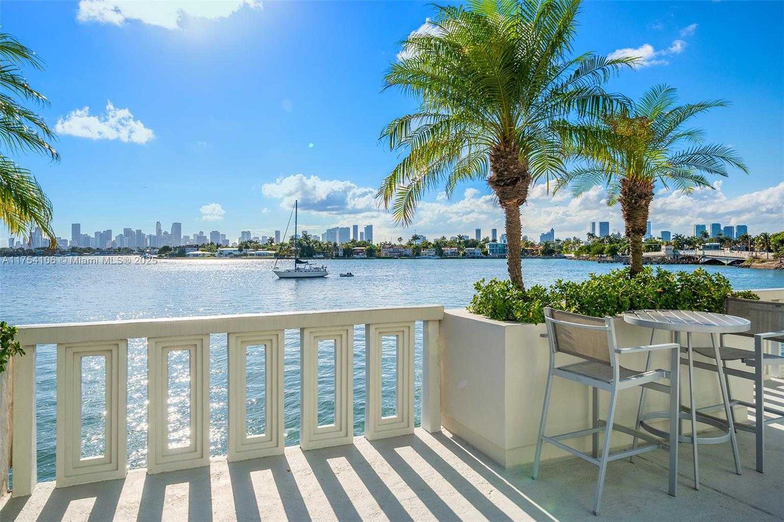 Small Image of 5 ISLAND AVE #15G, Miami Beach Number 21