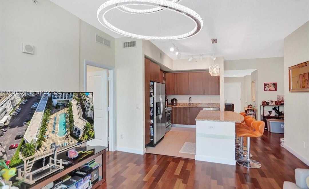 Small Image of 1945 SOUTH OCEAN DR #1405, Hallandale Beach Number 3