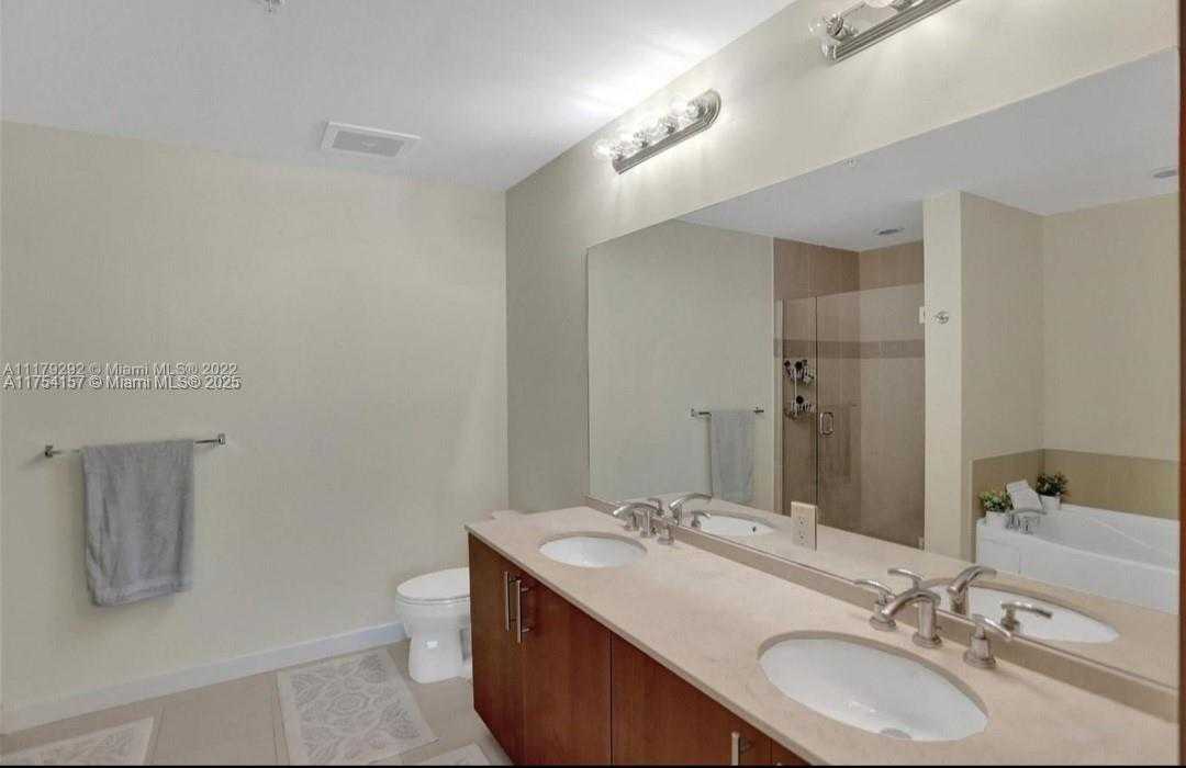 Small Image of 1945 SOUTH OCEAN DR #1405, Hallandale Beach Number 5