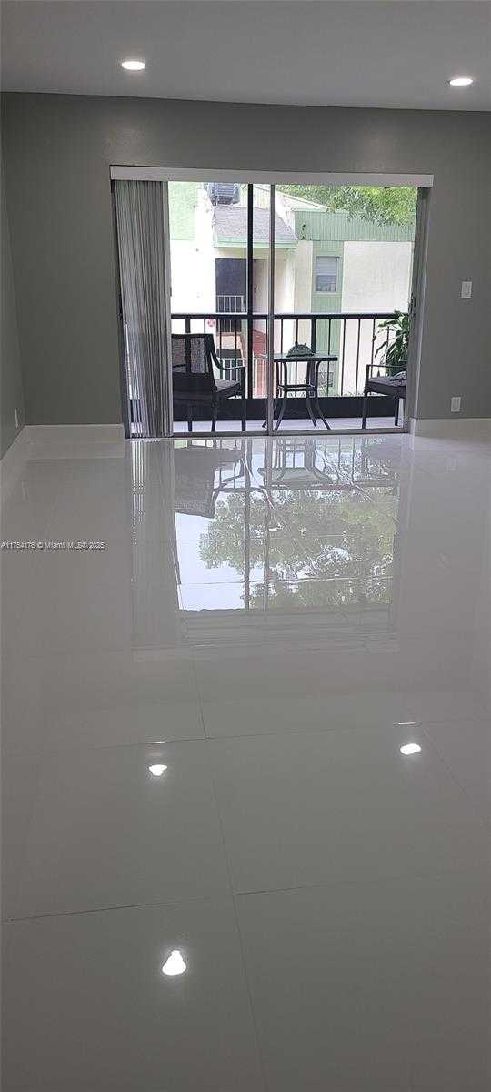 Small Image of 4140 NORTH WEST 90TH AVE #204, Coral Springs Number 5