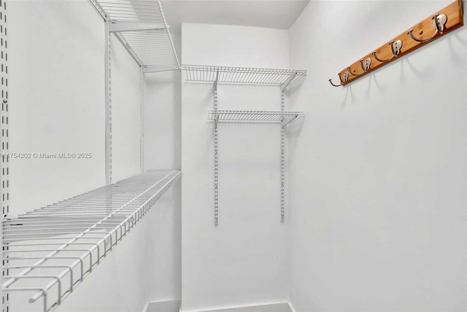 Small Image of 2301 COLLINS AVE #742, Miami Beach Number 43