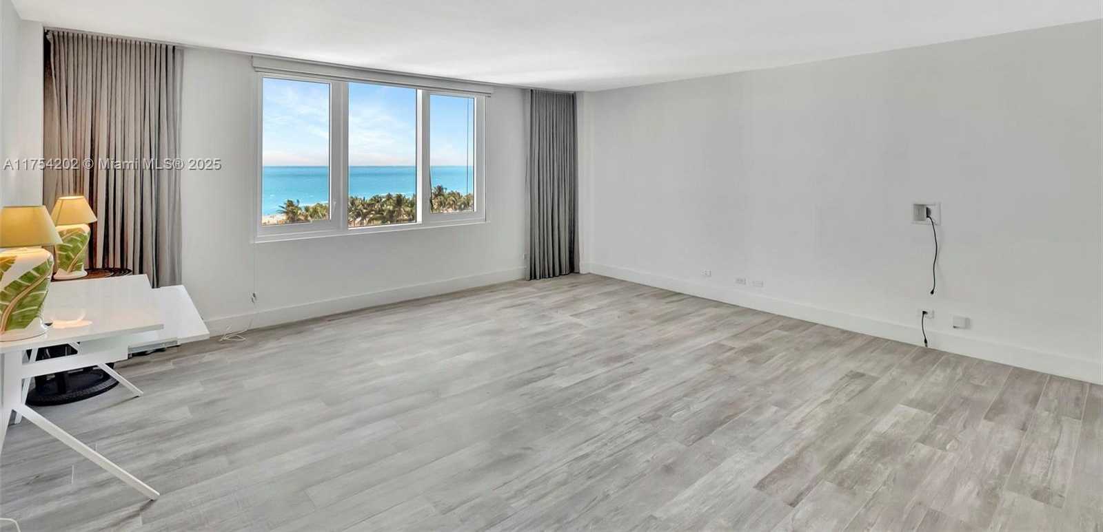 Small Image of 2301 COLLINS AVE #742, Miami Beach Number 50