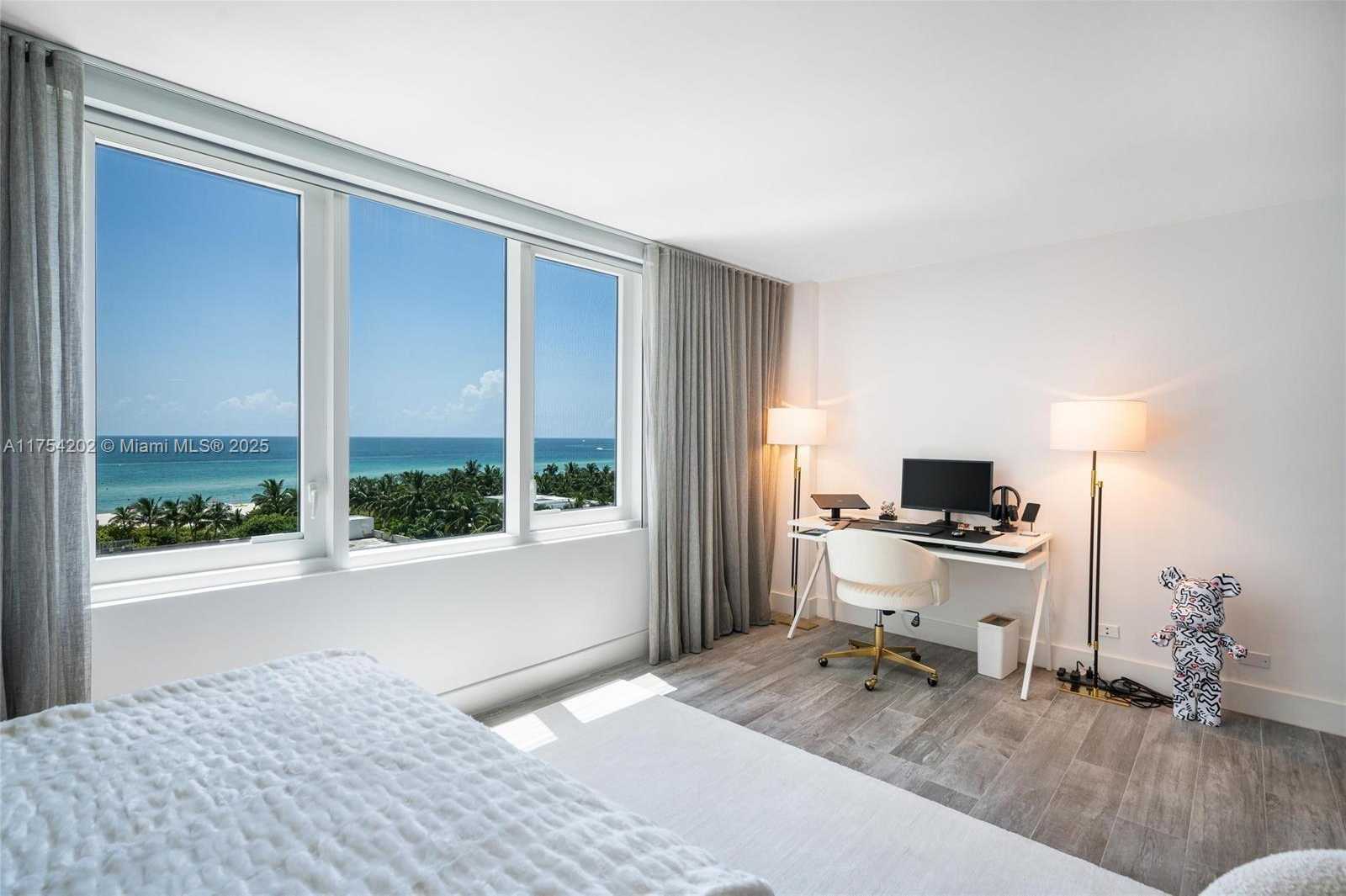 Small Image of 2301 COLLINS AVE #742, Miami Beach Number 7