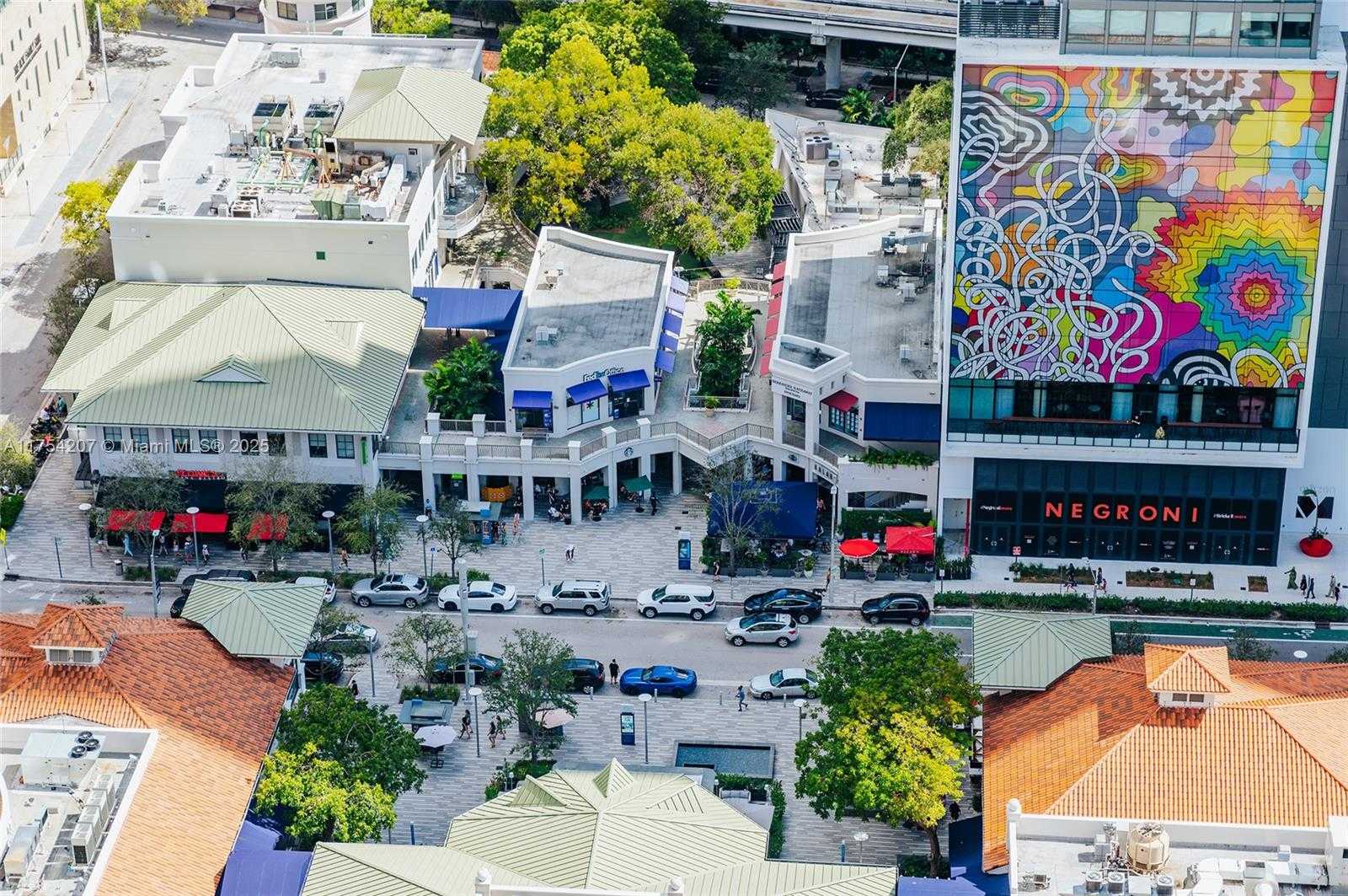 Small Image of 999 SOUTH WEST 1ST AVE #PH05, Miami Number 22