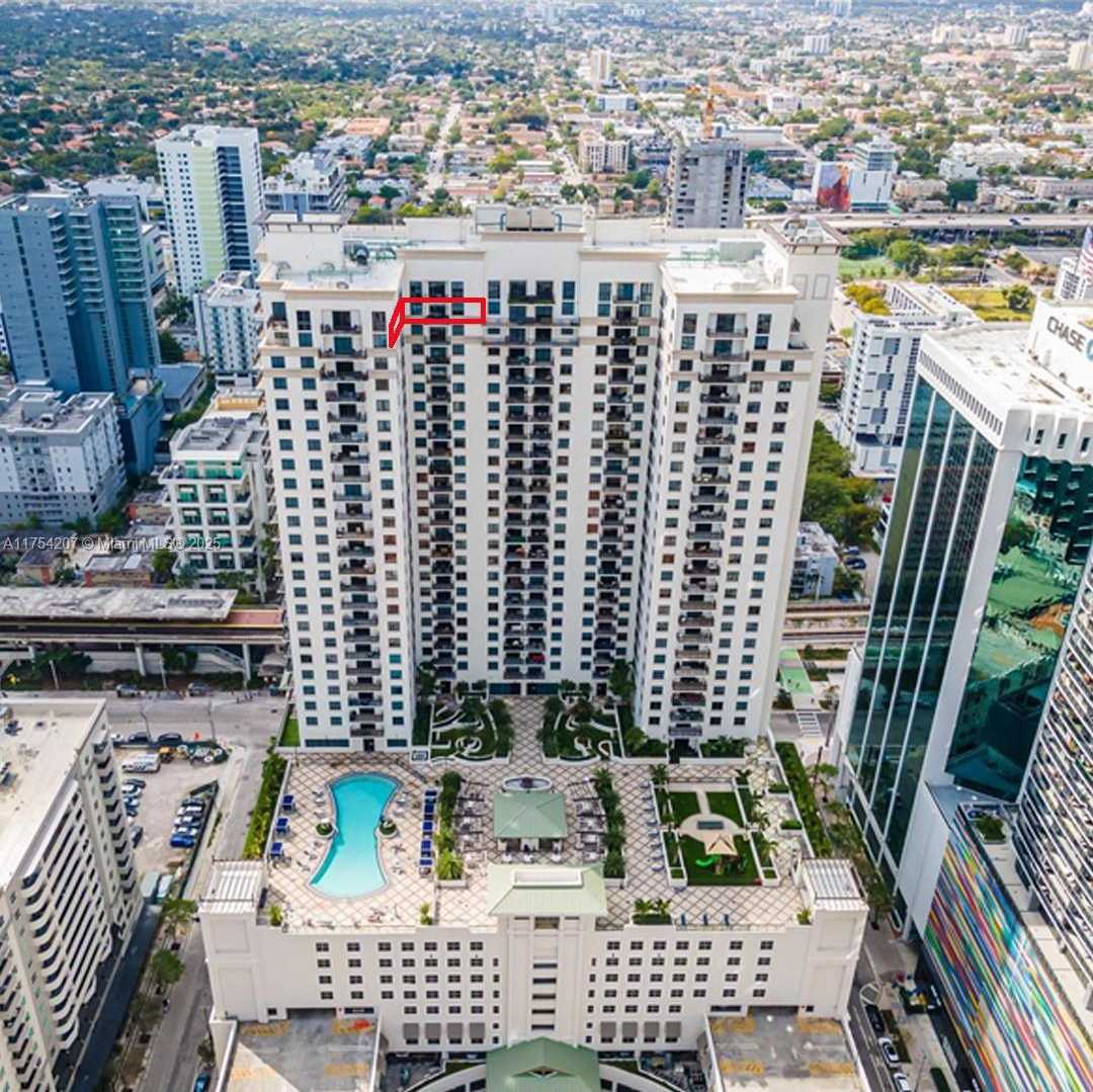 Small Image of 999 SOUTH WEST 1ST AVE #PH05, Miami Number 29