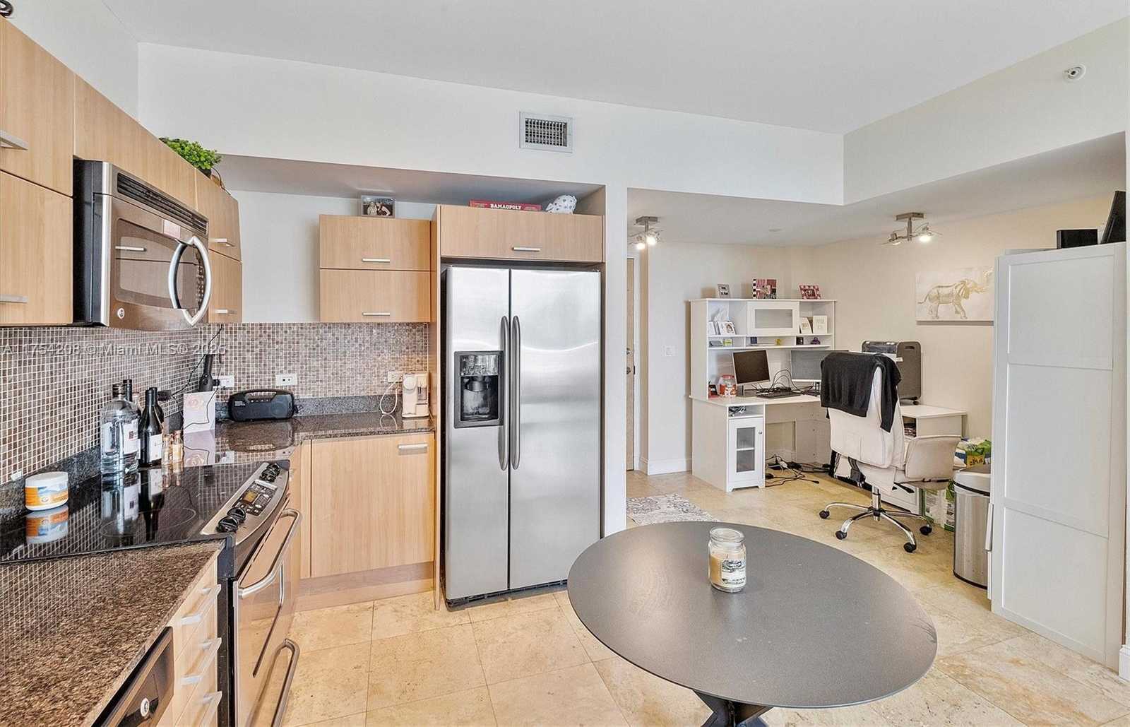 Small Image of 350 SOUTH MIAMI AVE #2810, Miami Number 6