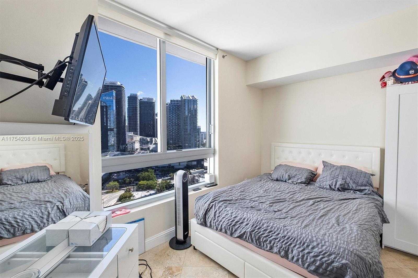 Small Image of 350 SOUTH MIAMI AVE #2810, Miami Number 9