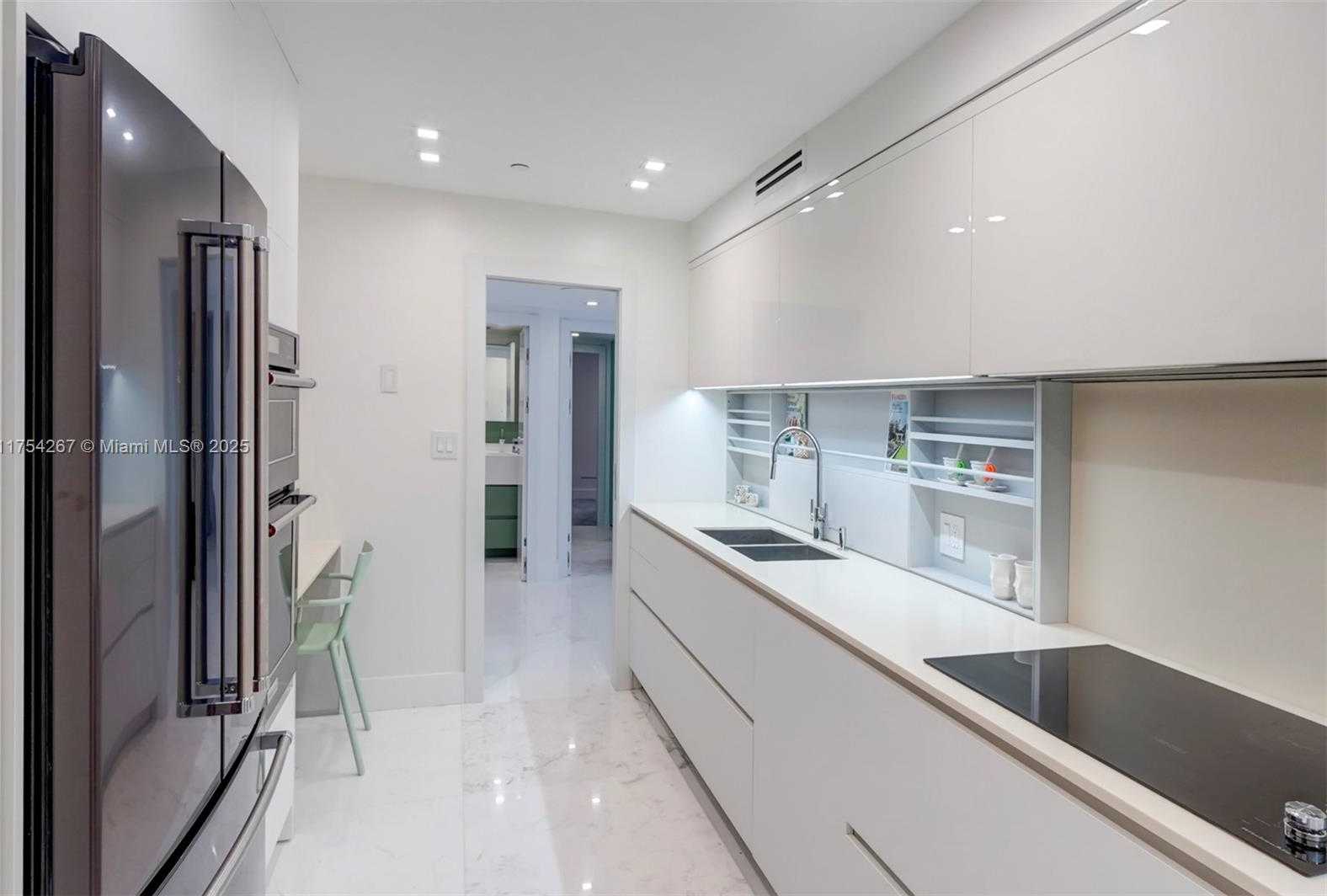 Small Image of 10175 COLLINS AVE #1106, Bal Harbour Number 10