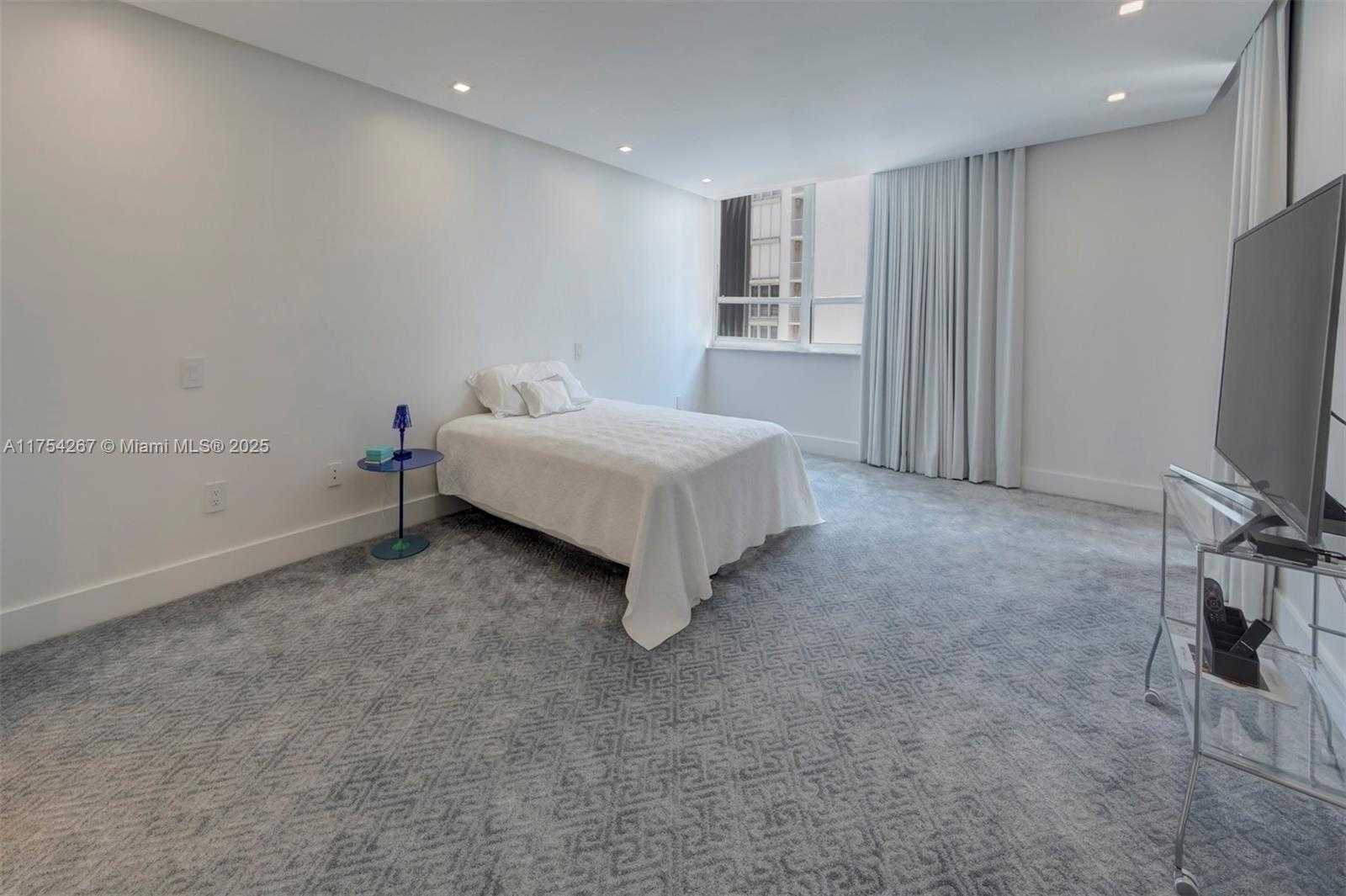 Small Image of 10175 COLLINS AVE #1106, Bal Harbour Number 20