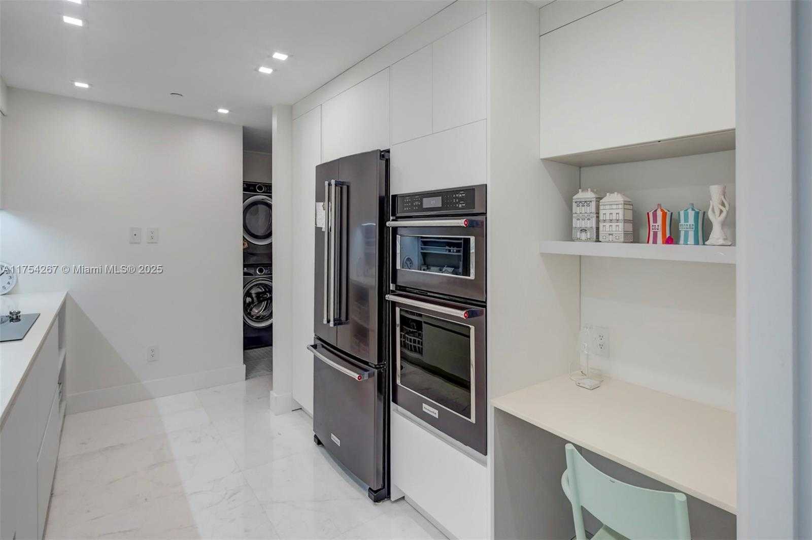 Small Image of 10175 COLLINS AVE #1106, Bal Harbour Number 9