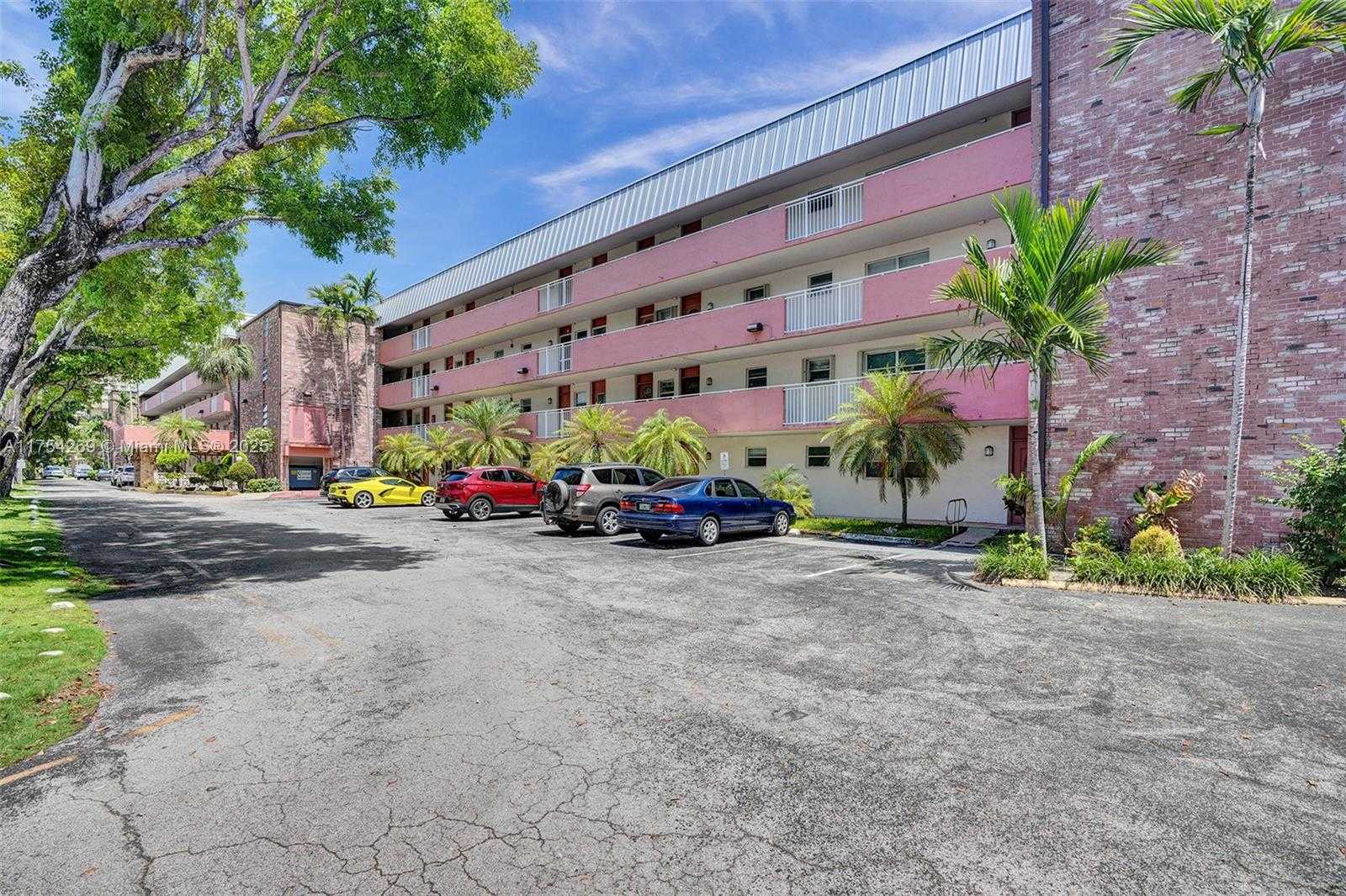 Small Image of 3750 NORTH EAST 170TH ST #300, North Miami Beach Number 45
