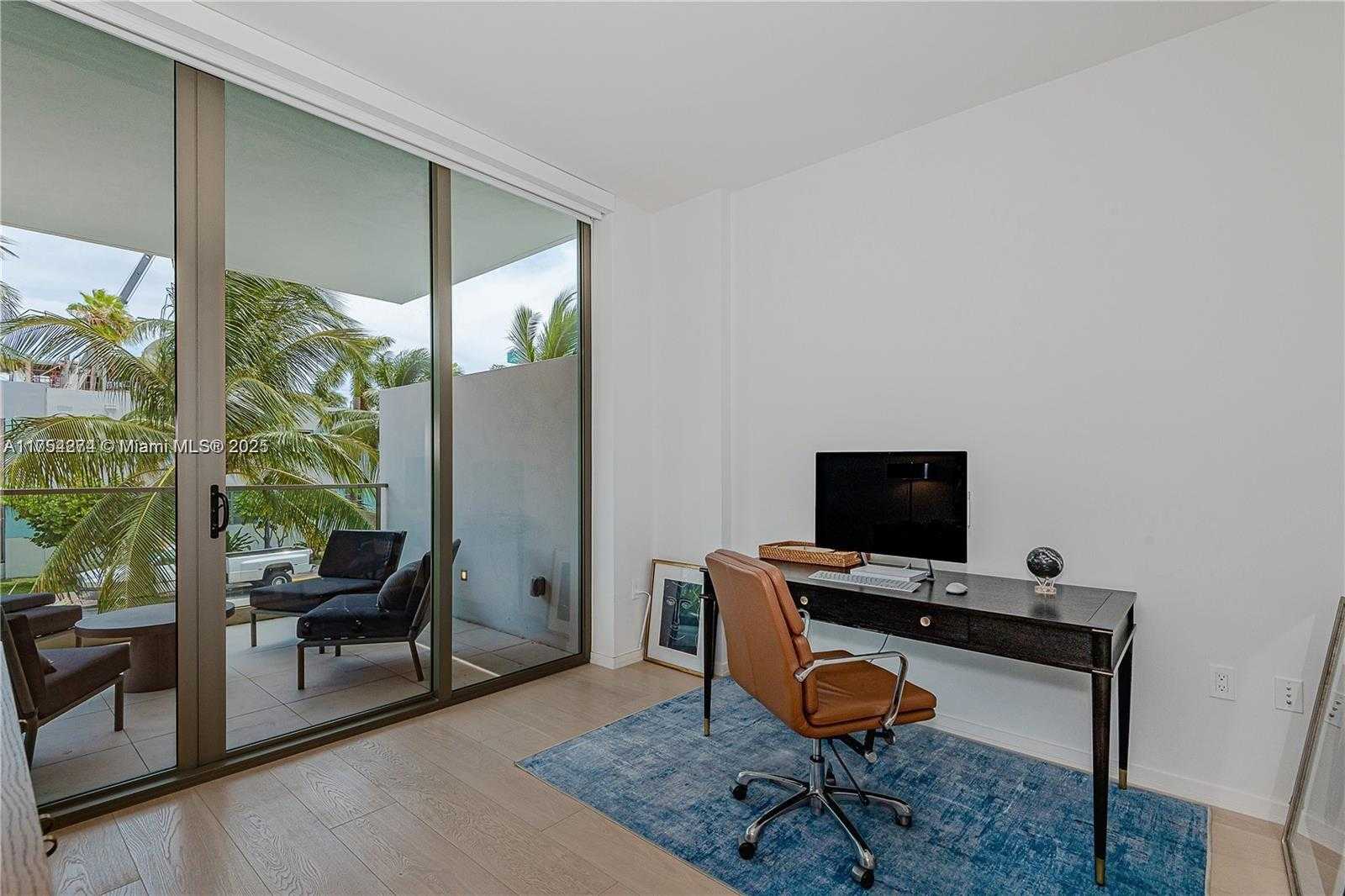 Small Image of 300 EAST COLLINS AVE #2D, Miami Beach Number 27