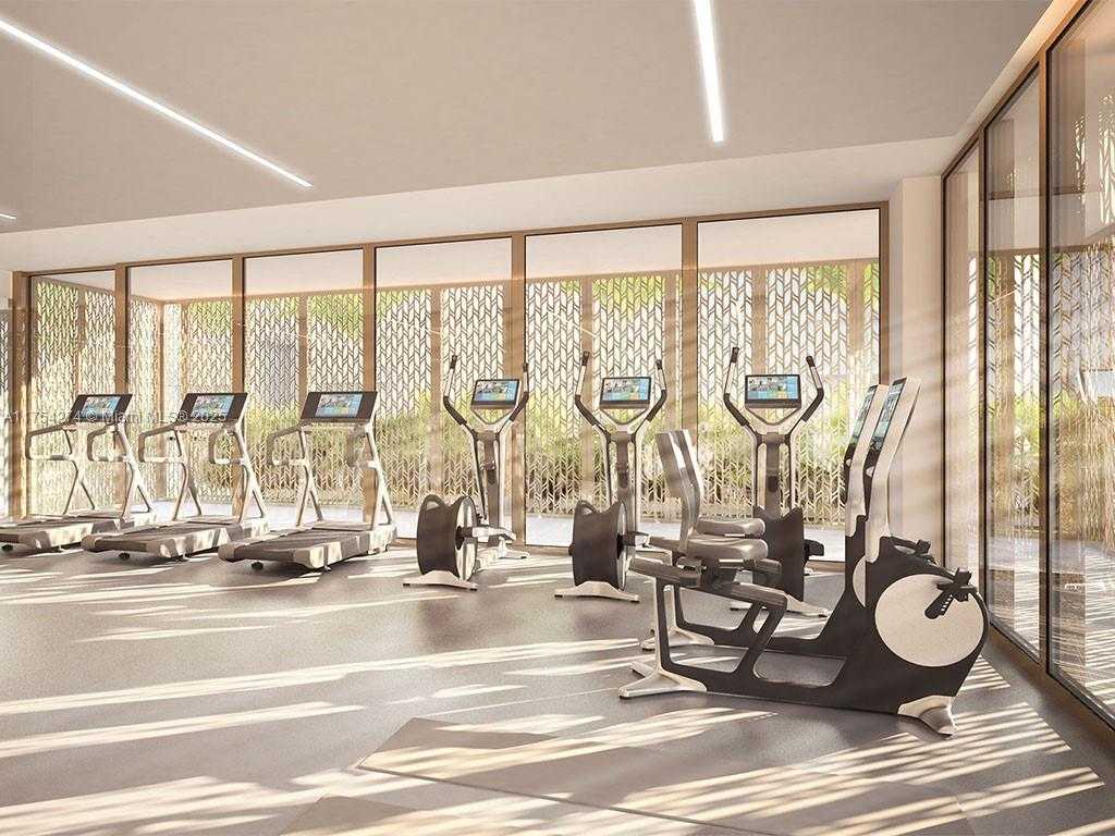 Small Image of 300 EAST COLLINS AVE #2D, Miami Beach Number 28