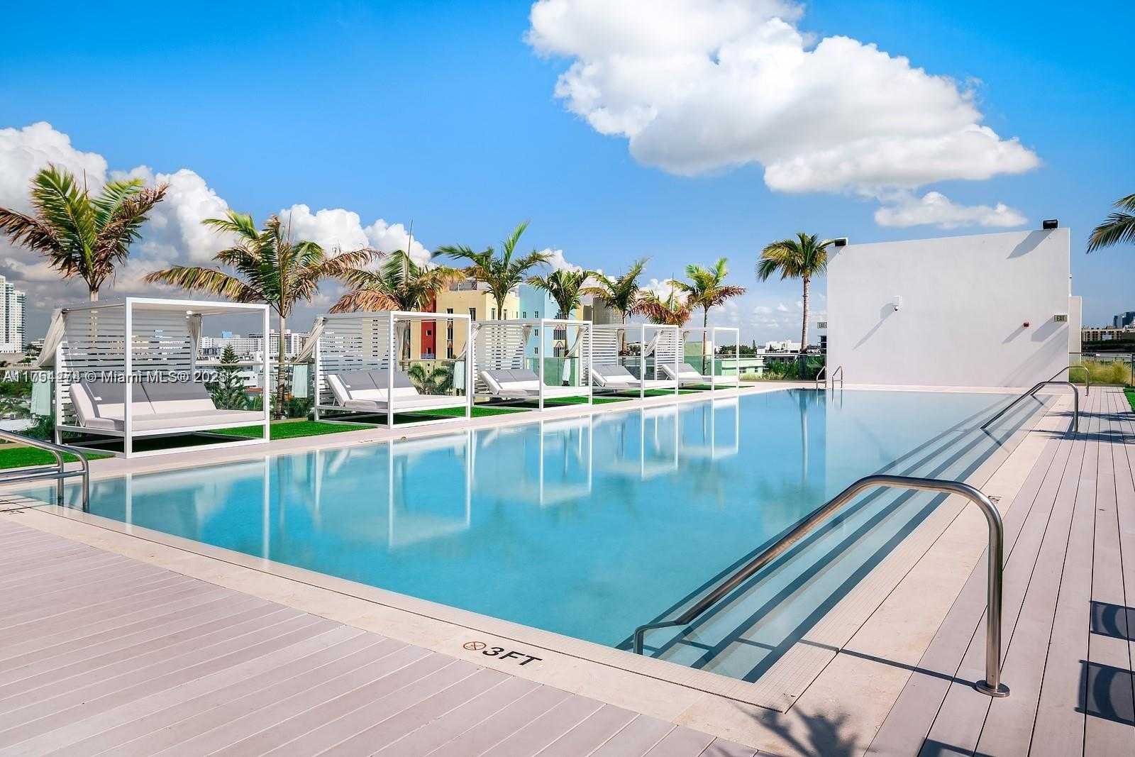 Small Image of 300 EAST COLLINS AVE #2D, Miami Beach Number 30