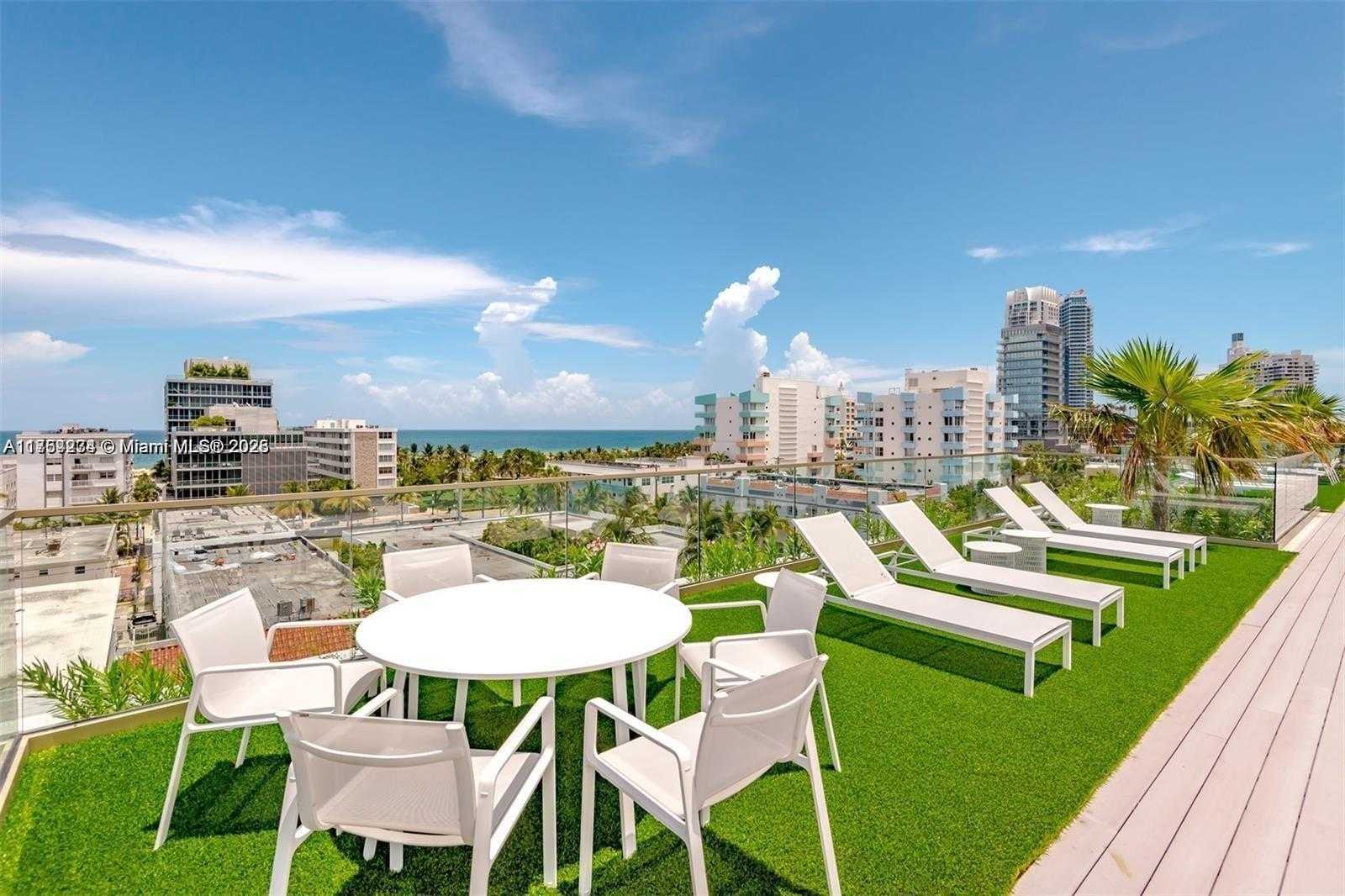 Small Image of 300 EAST COLLINS AVE #2D, Miami Beach Number 34