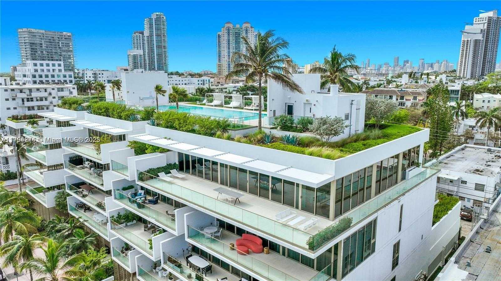 Small Image of 300 EAST COLLINS AVE #2D, Miami Beach Number 45
