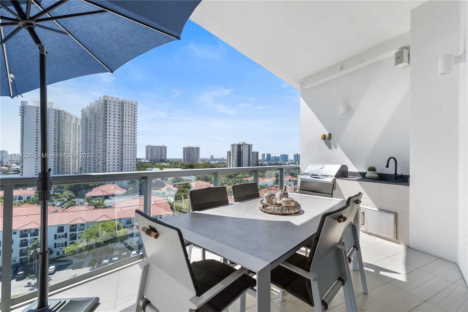 Small Image of 3250 NE 188th St, Aventura, FL 33180, USA Number 22