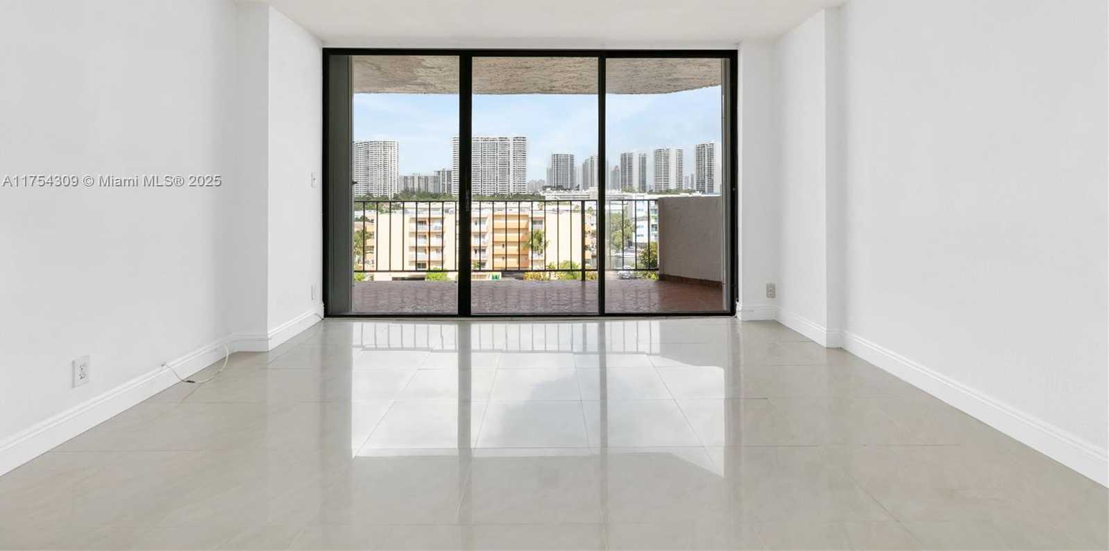 Small Image of 3545 NORTH EAST 166TH ST #807, North Miami Beach Number 14