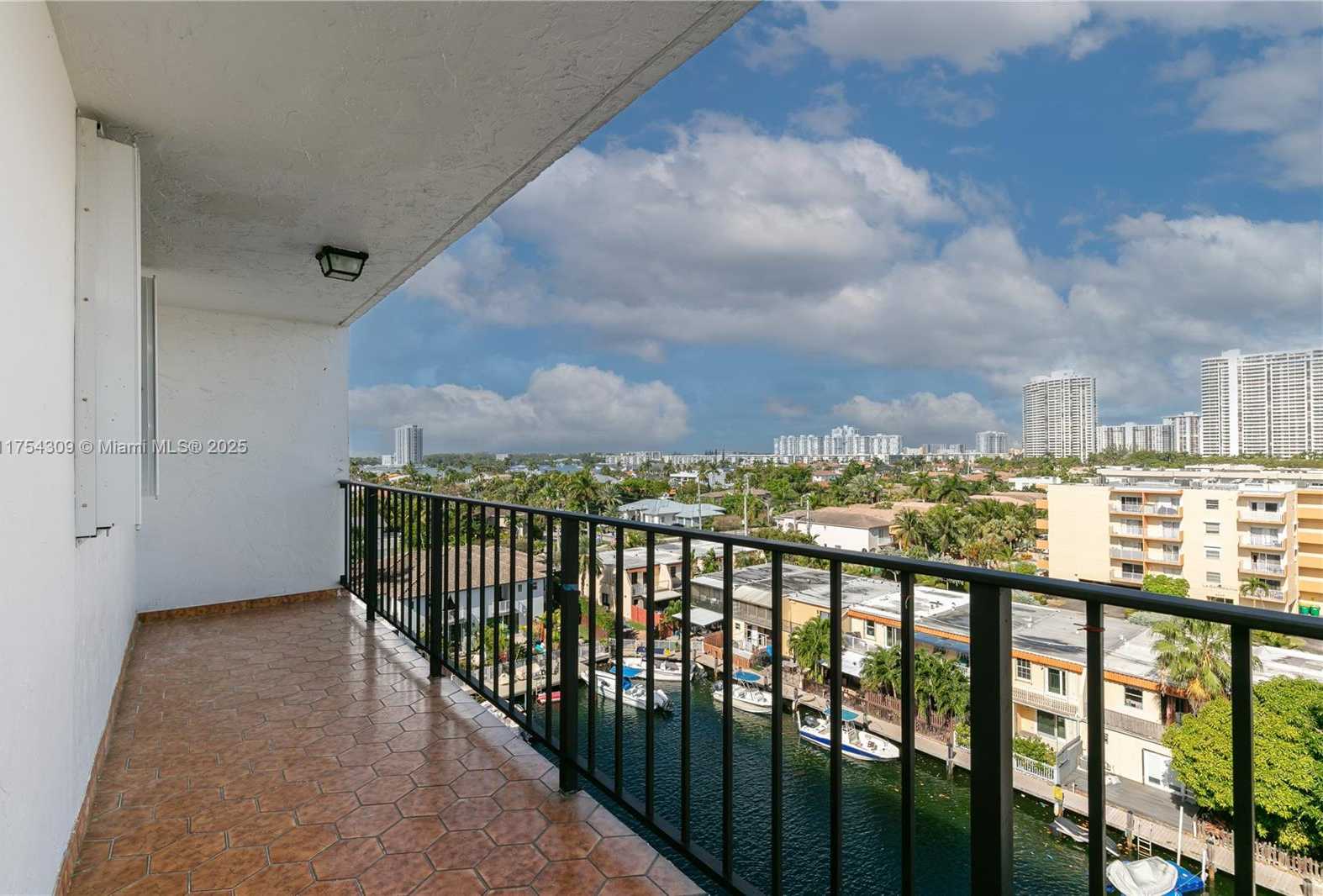Small Image of 3545 NORTH EAST 166TH ST #807, North Miami Beach Number 17