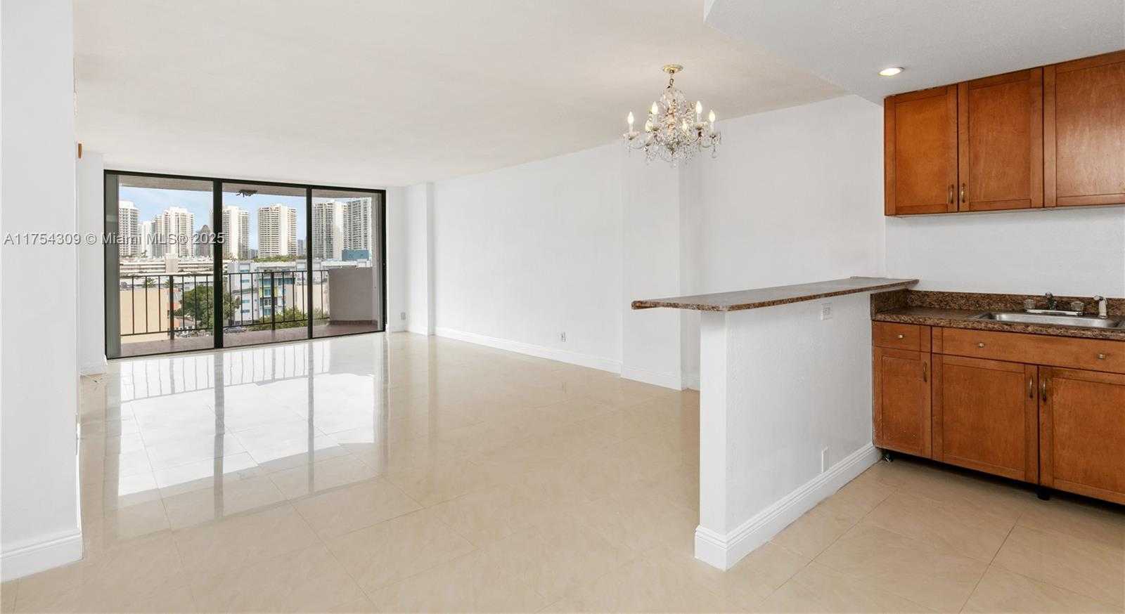 Small Image of 3545 NORTH EAST 166TH ST #807, North Miami Beach Number 9