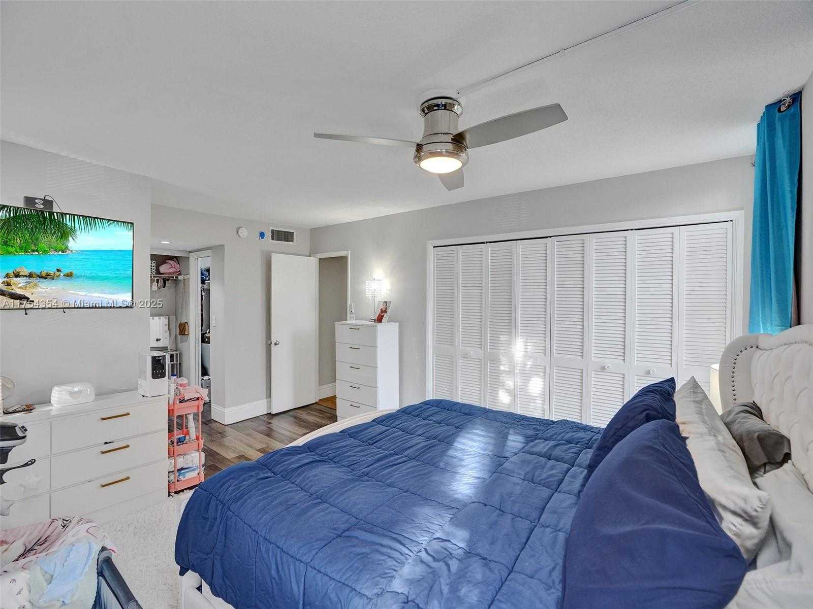 Small Image of 2651 SOUTH COURSE DR #410, Pompano Beach Number 21