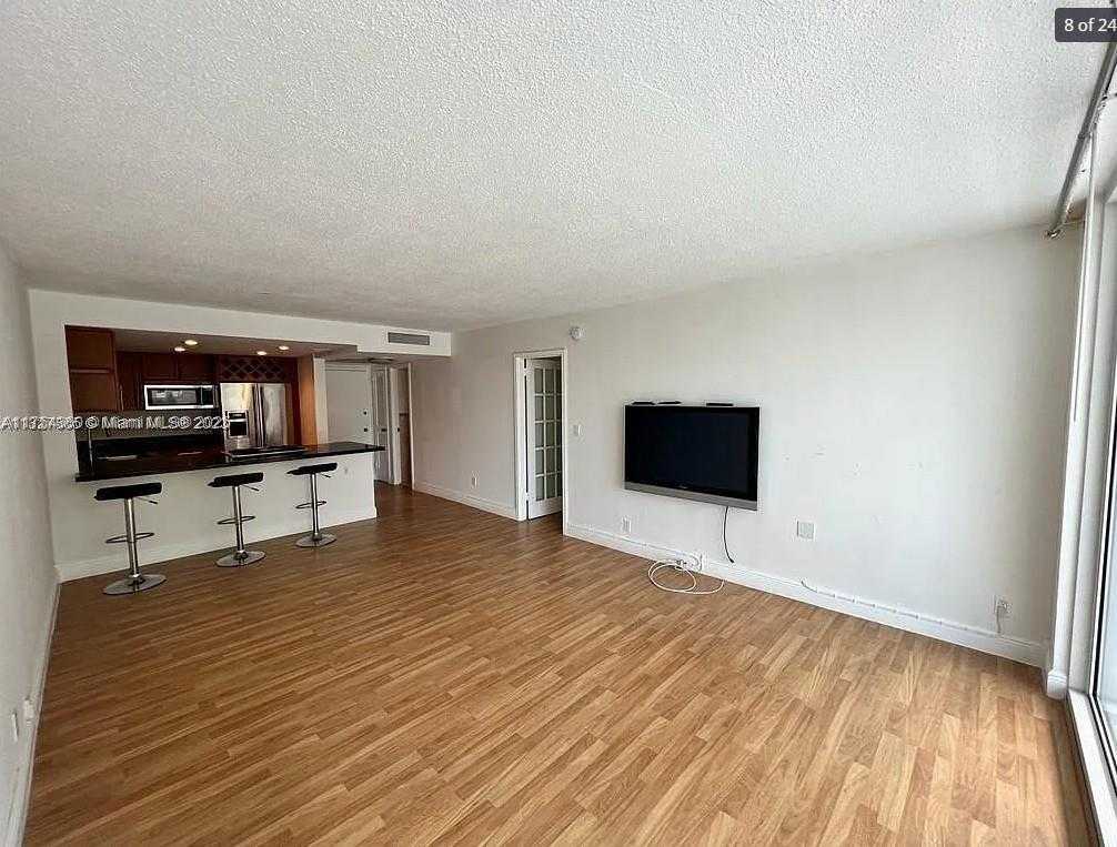 Small Image of 2030 SOUTH OCEAN DR #211, Hallandale Beach Number 5
