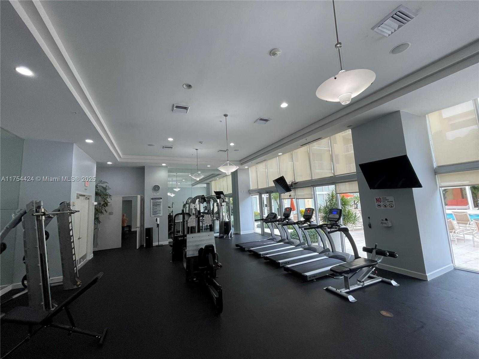 Small Image of 18800 NORTH EAST 29TH AVE #417, Aventura Number 24