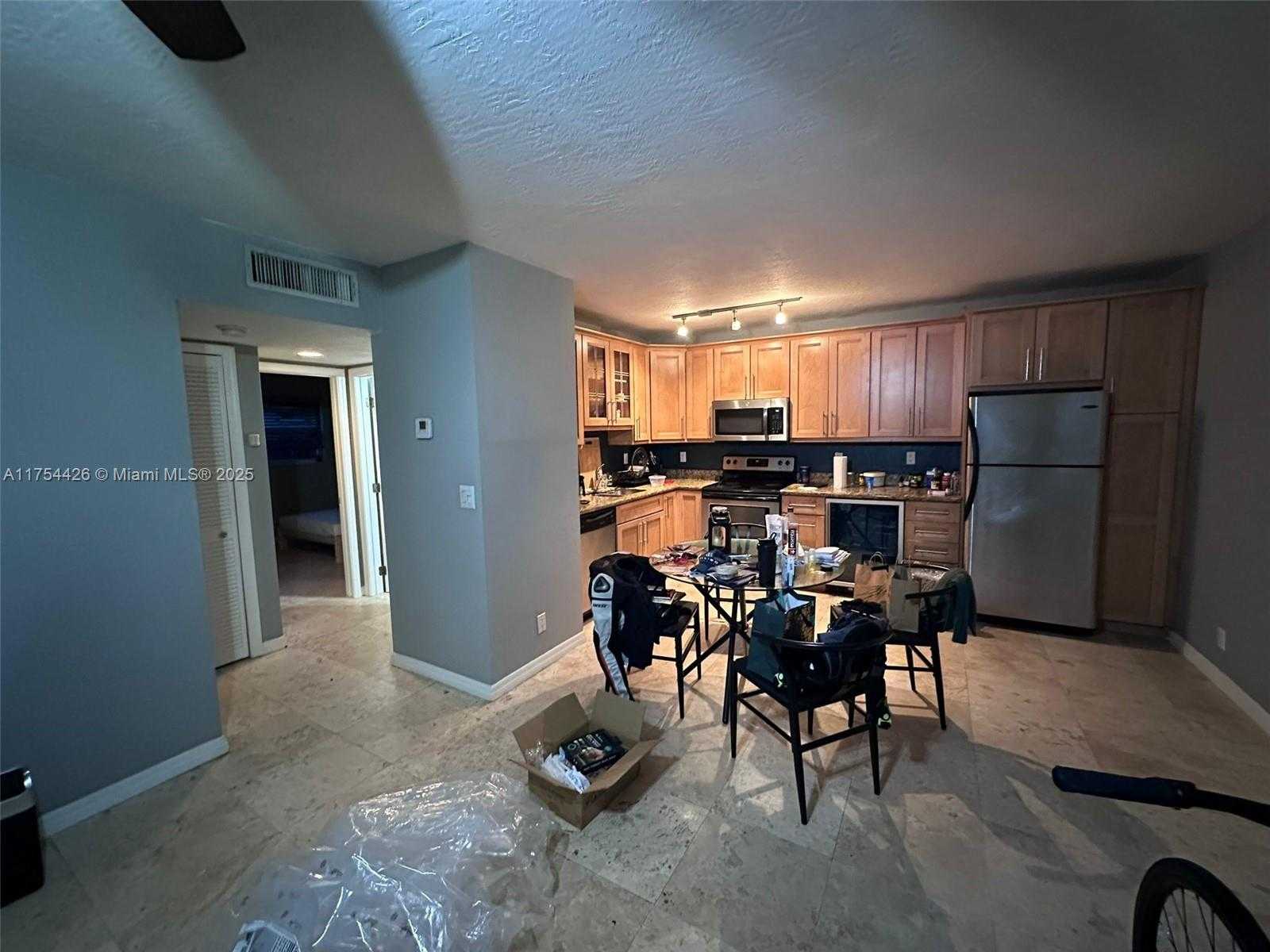 Small Image of 530 NORTH EAST 15TH CT #1, Fort Lauderdale Number 10