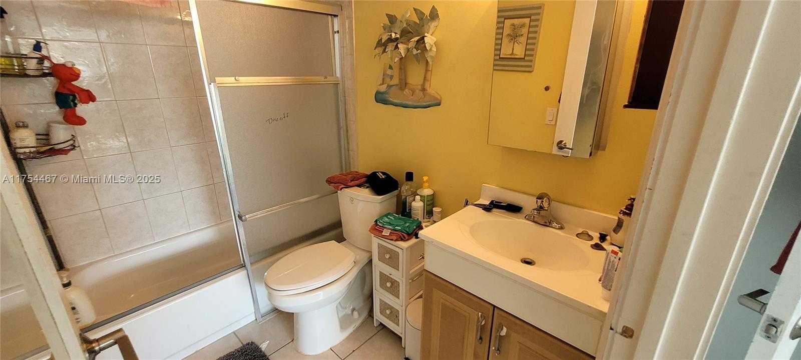Small Image of 3522 NORTH EAST 171ST ST #104, North Miami Beach Number 22