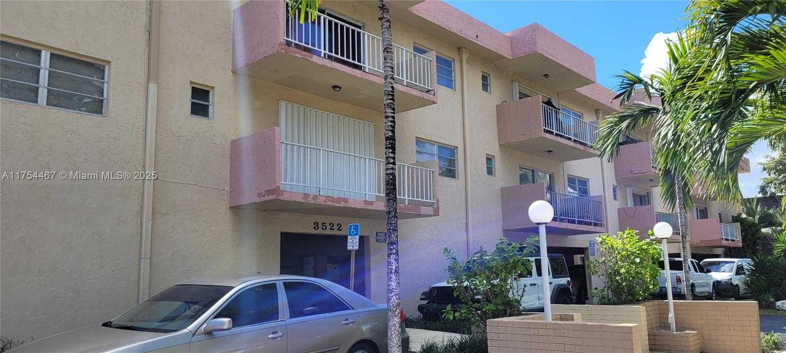 Small Image of 3522 NORTH EAST 171ST ST #104, North Miami Beach Number 30