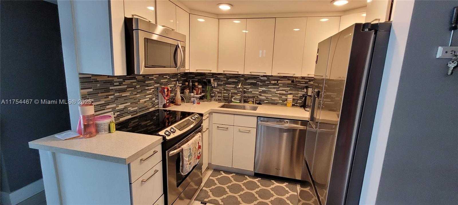 Small Image of 3522 NORTH EAST 171ST ST #104, North Miami Beach Number 7
