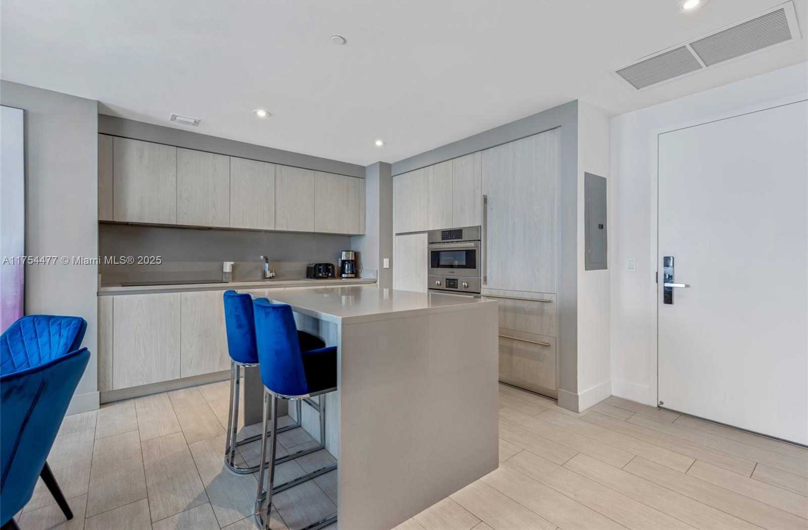 Small Image of 4010 SOUTH OCEAN DR #R2505, Hollywood Number 16