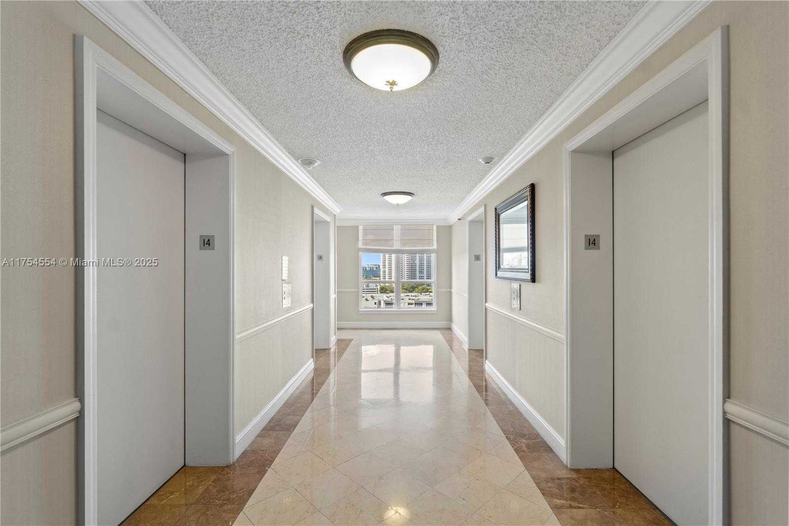 Small Image of 3530 MYSTIC POINTE DR #1508, Aventura Number 63