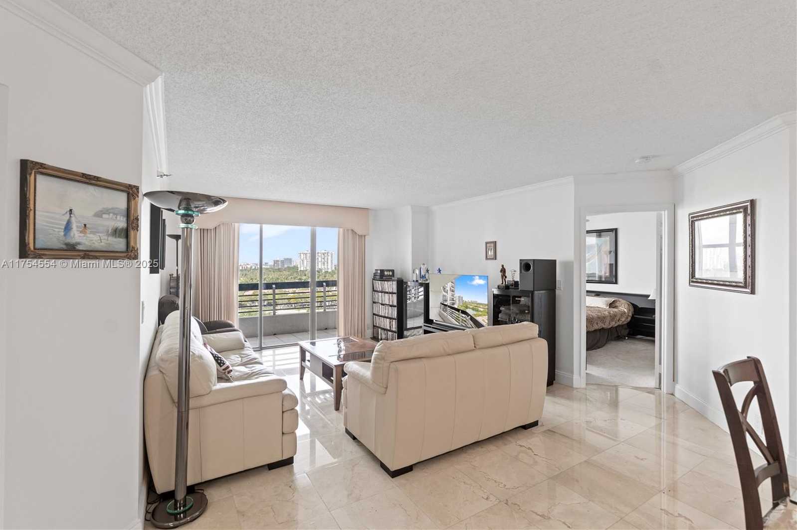 Small Image of 3530 MYSTIC POINTE DR #1508, Aventura Number 8