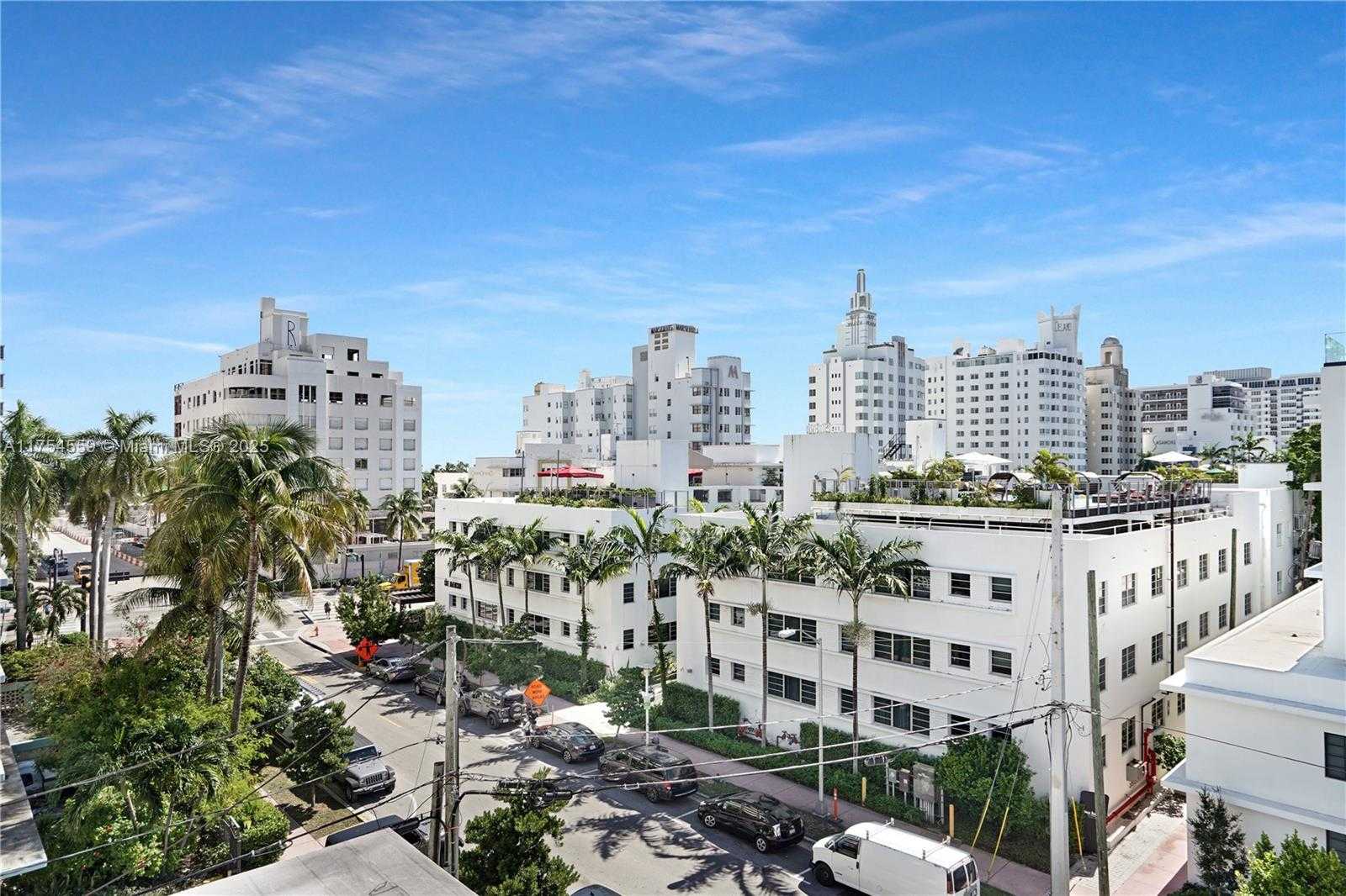 Small Image of 245 18TH ST #703, Miami Beach Number 17