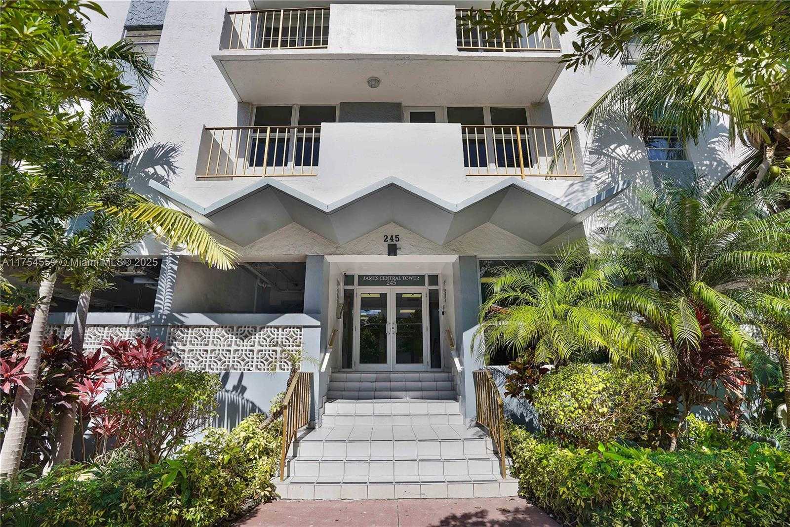 Small Image of 245 18TH ST #703, Miami Beach Number 22