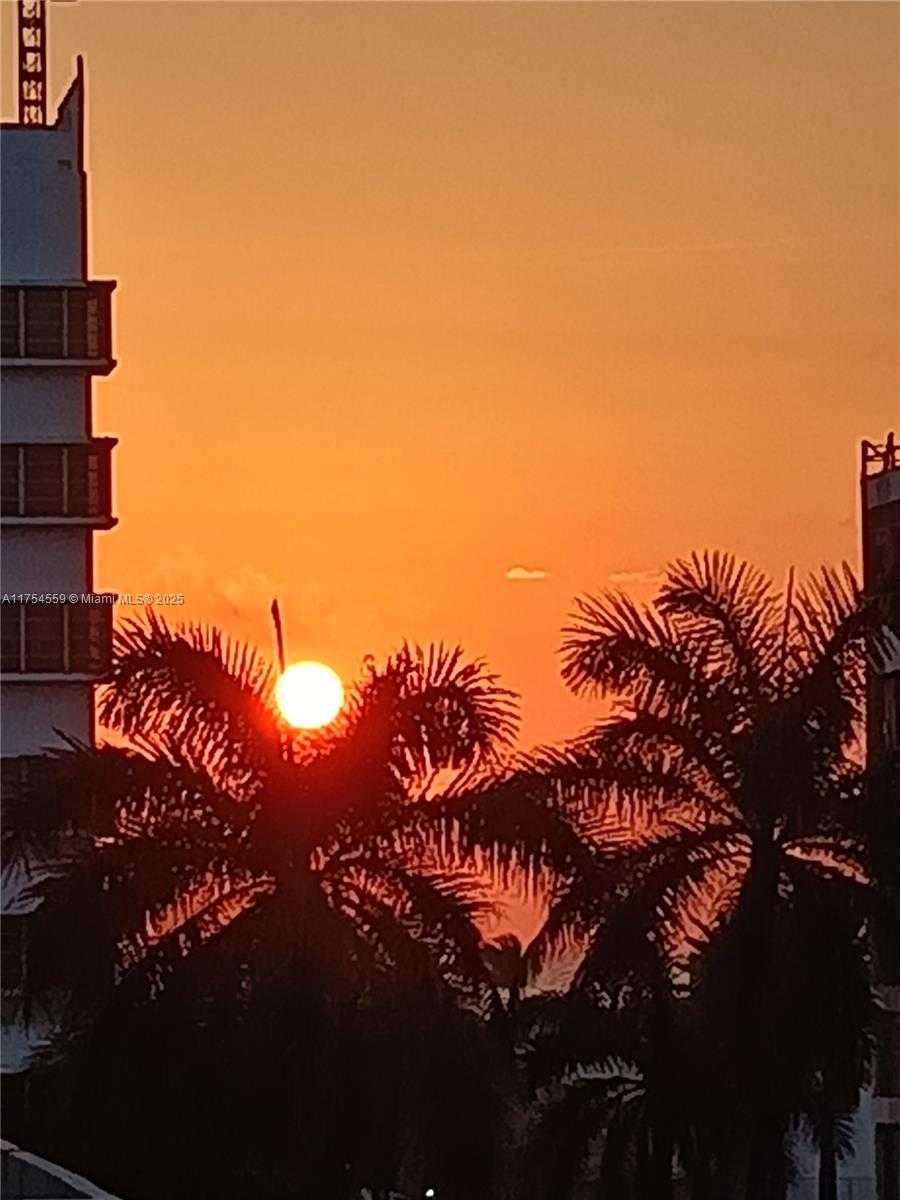 Small Image of 245 18TH ST #703, Miami Beach Number 30