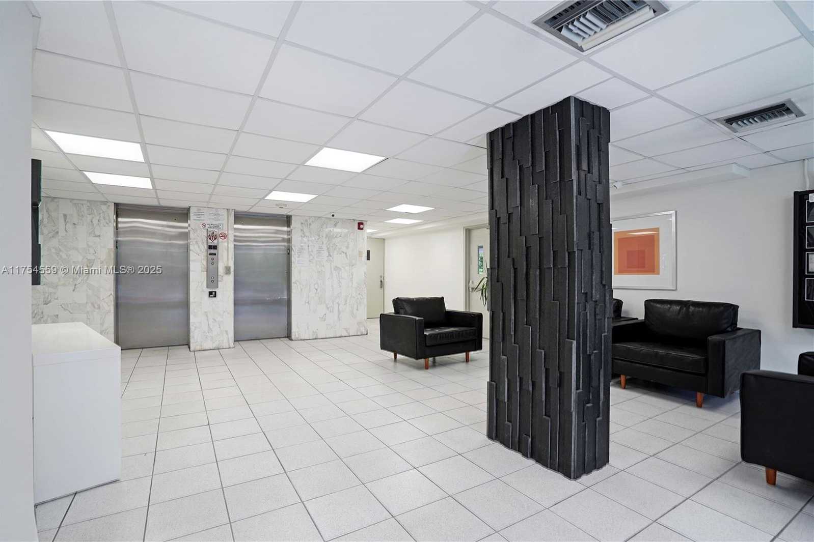 Small Image of 245 18TH ST #703, Miami Beach Number 34