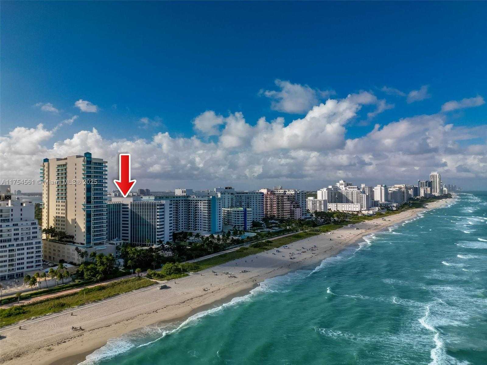 Small Image of 5055 #8H, Miami Beach Number 2
