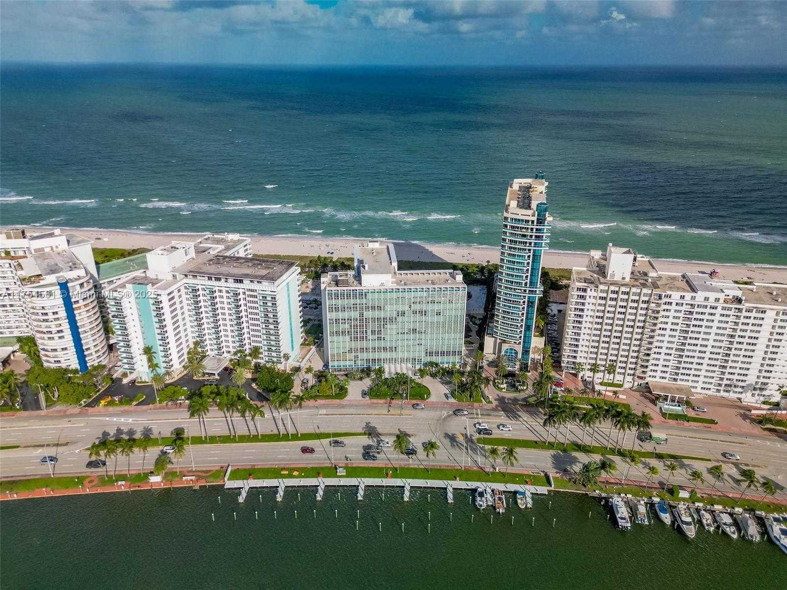 Small Image of 5055 #8H, Miami Beach Number 29