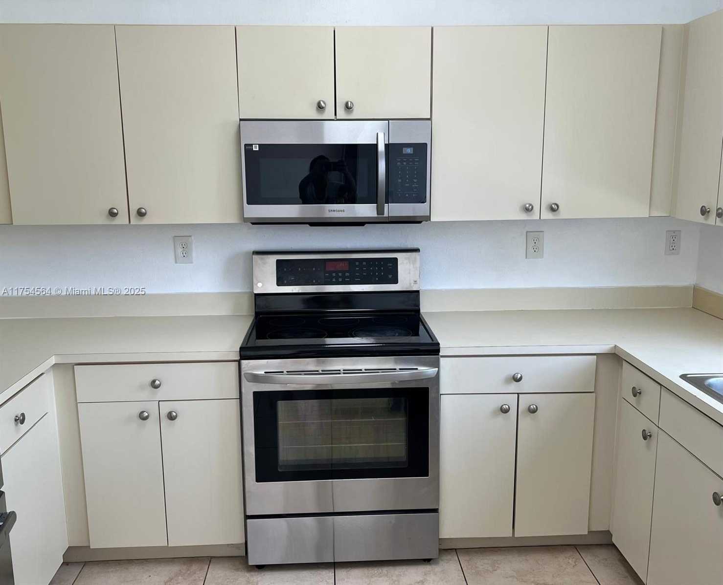 Small Image of 27480 SOUTH WEST 137 CT #27480, Homestead Number 10